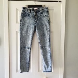 👖HOT KISS ACID WASHED SKINNY JEANS